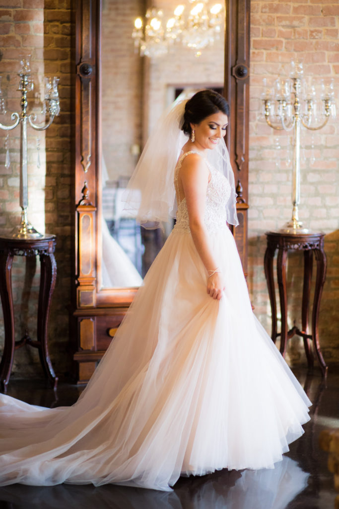 Butler's Courtyard Bridal Session | Jessica Pledger Photography | League City Wedding Venue
